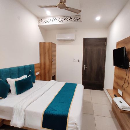 Hotel D S Inn Amritsar Eksteriør bilde