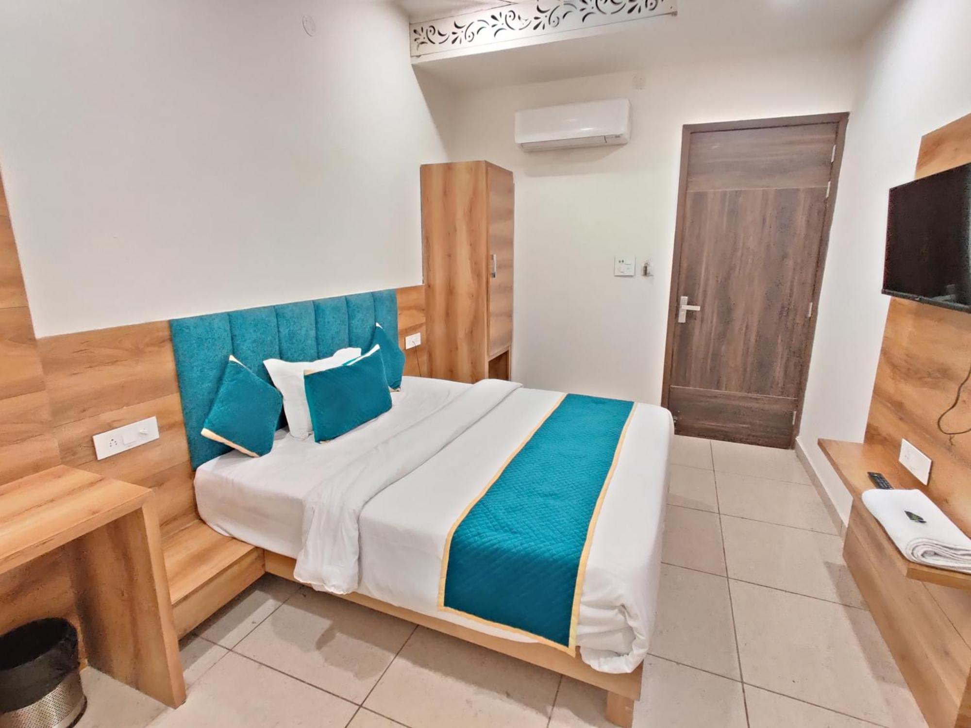 Hotel D S Inn Amritsar Eksteriør bilde