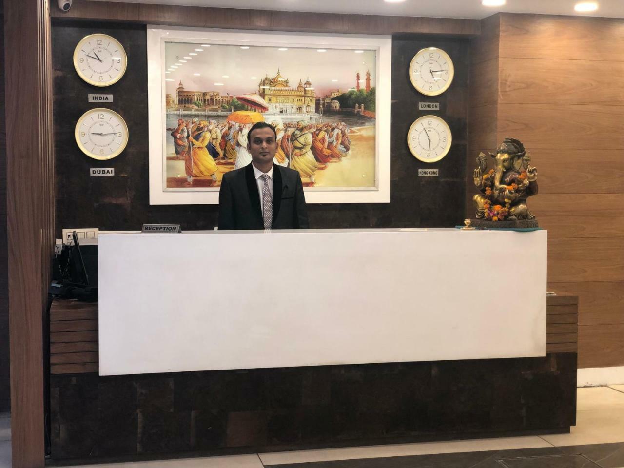 Hotel D S Inn Amritsar Eksteriør bilde