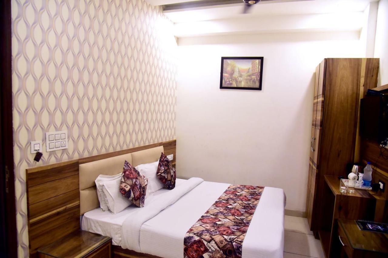 Hotel D S Inn Amritsar Eksteriør bilde