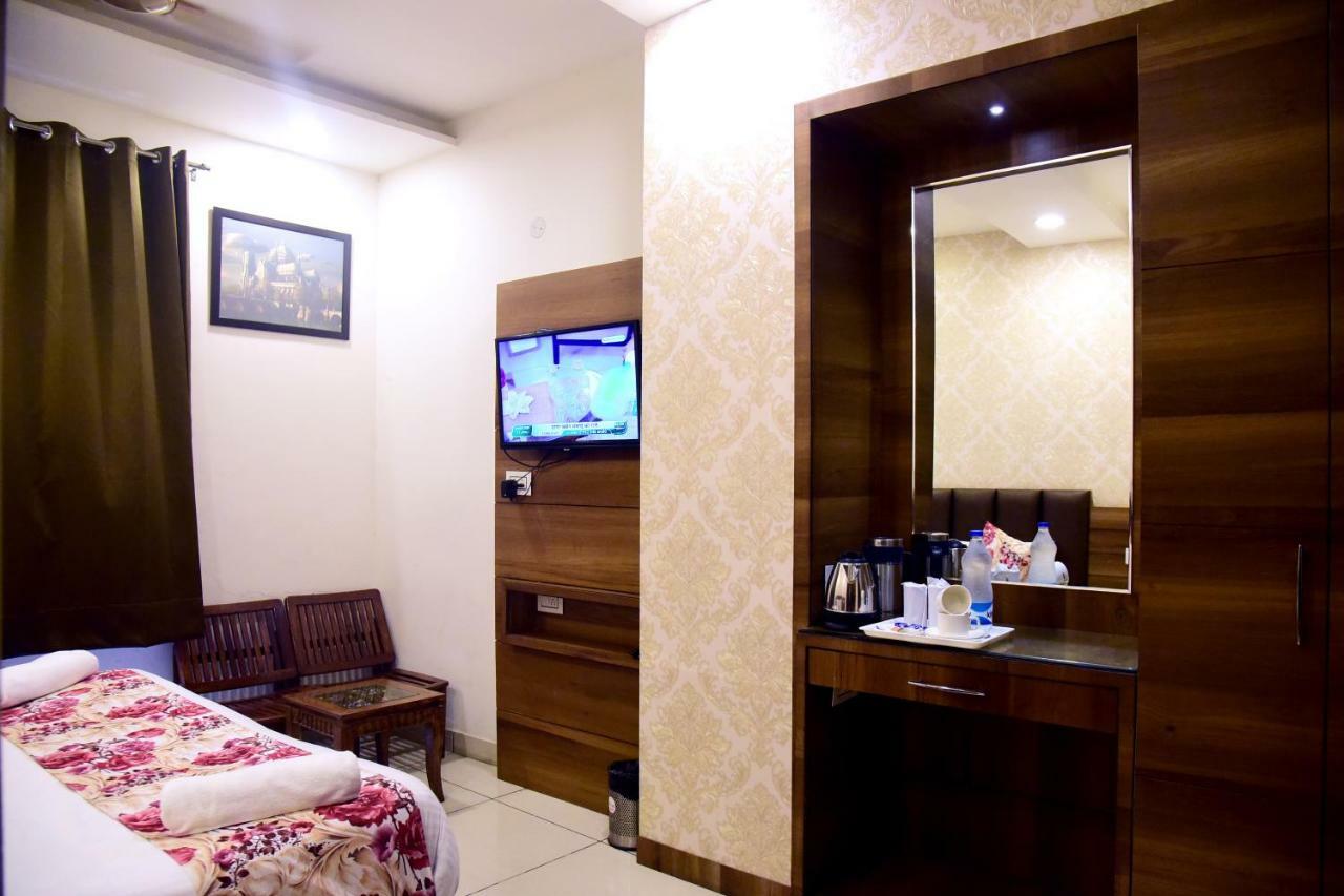 Hotel D S Inn Amritsar Eksteriør bilde
