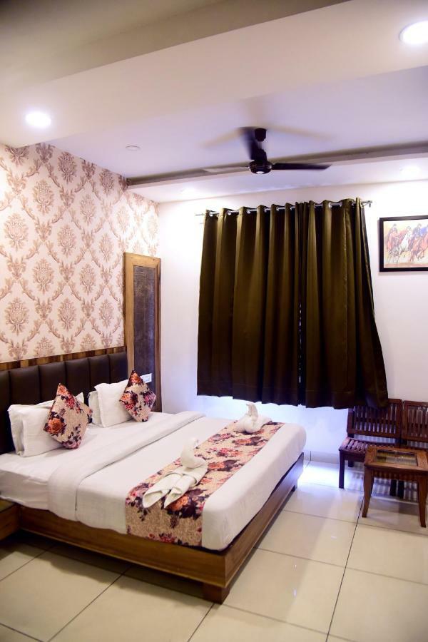 Hotel D S Inn Amritsar Eksteriør bilde